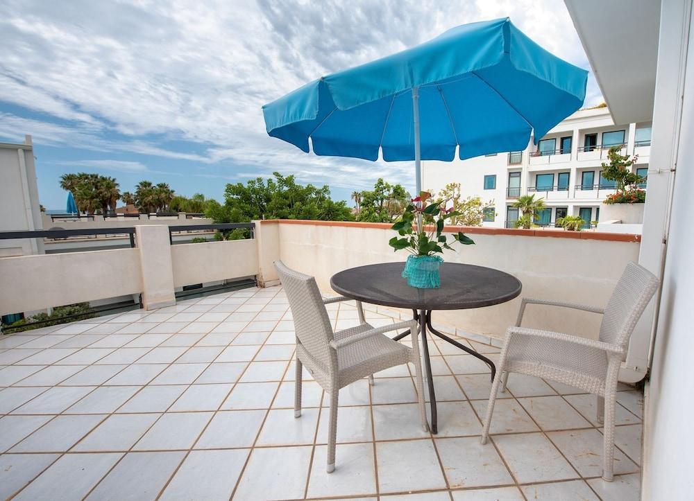 Acacia Marina Hotel Marina di Ragusa Kültér fotó
