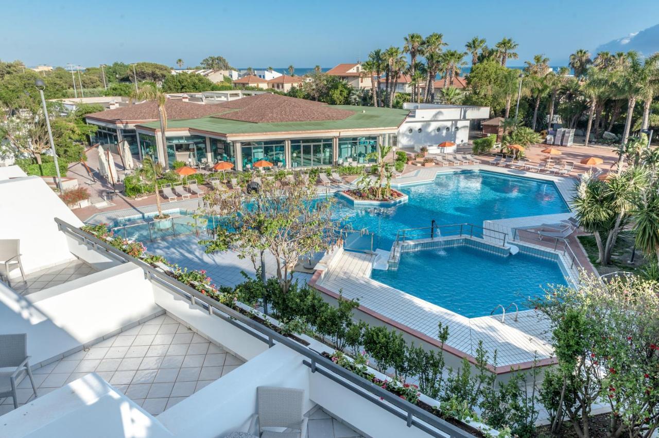 Acacia Marina Hotel Marina di Ragusa Kültér fotó